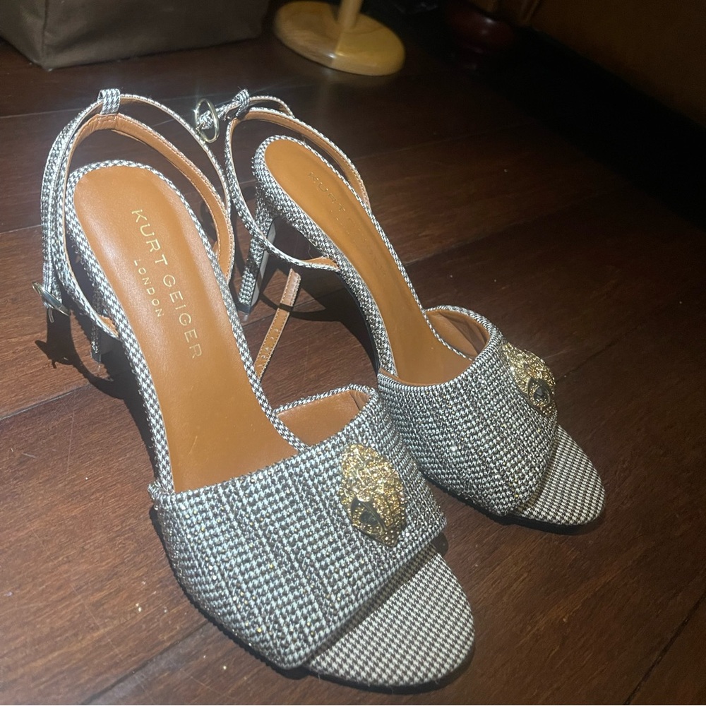 worn twice kurt guiger heels side 40 US size 10
